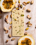 Passionfruit & Pistachio White Chocolate 30% Cavasachocolates