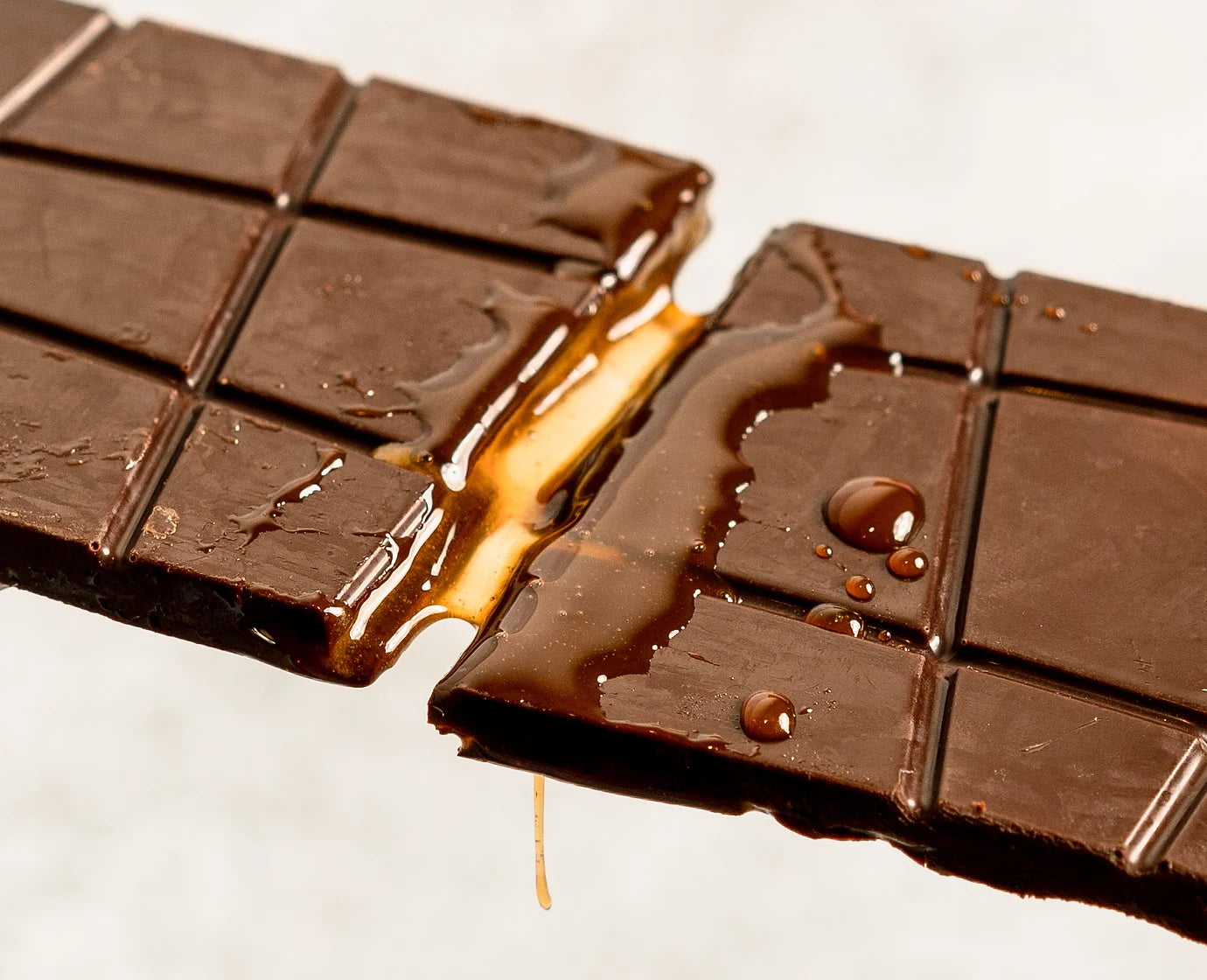Salted Caramel Dark Chocolate 55% Cavasachocolates