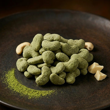 Cashew Matcha Dragées